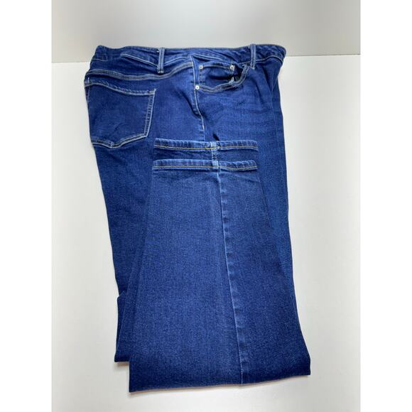 Time And True Women’s Denim Blue Jeans Sz 20 Regular Med Wash Comfort Stretch - Picture 3 of 7